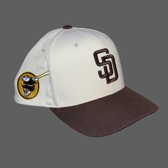 Mitchell & Ness San Diego Padres Pro Crown Snapback Hat Cream Brown - Picture 2 of 10